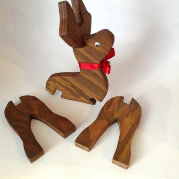 14 1/2" Wooden Reindeer Puzzle - Picture 9 of 12